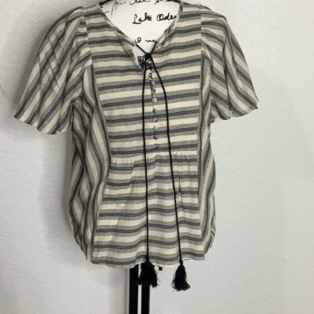 469- Sweet Lemon NWT Tan & Black Boho Top with Buttons. Size Medium